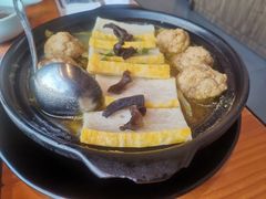 -莲餐厅·湖北菜·潜江小龙虾店(愚园路店)