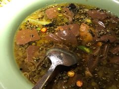 鸭血烩肥肠-绿茶餐厅(乐峰广场店)
