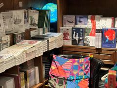 -橡皮书店(翠湖北路店)