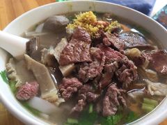 -潮镇老尾牛杂(环城西路店)