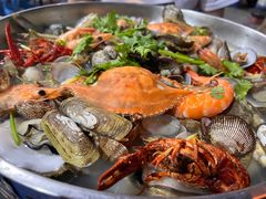 -老东镇啤酒屋海鲜加工·蒸汽海鲜·海鲜烧烤(台东店)