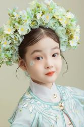 -小脚丫儿童摄影·满月新生儿