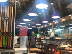 大堂-荔银肠粉(广州天河华利路店)