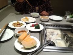 -海底捞火锅(宝龙广场夜宵主题店)