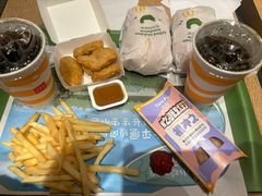 -麦当劳(四平路店)