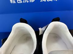 -爱革·奢品·鞋包·衣物·家居(金桥国际商业广场店)