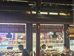 -老牌坊云南鱼豆花火锅(哈西万达店)