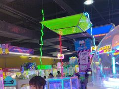 -直通车欢聚中心(崇州万达店)