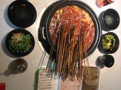 -钢管厂五区小郡肝串串香(奥克斯广场锦城万达店)