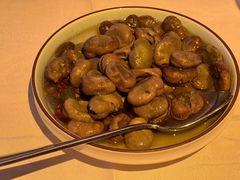 蚕豆-龙门阵茶屋川菜馆(武康路店)
