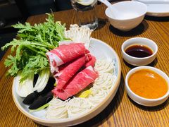 酸汤火锅面-小大董·烤鸭(五棵松店)