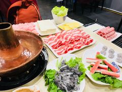-楼外楼大刀肉传统火锅居(博学路店)