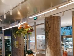 -老乡鸡(上海白玉兰广场店)