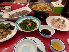 -侬佳蒸菜馆(听潮店)