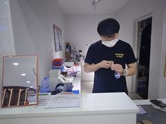 -现代眼镜批发城(台东三路店)