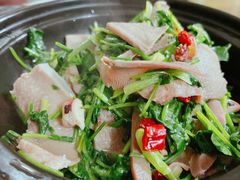 咸鱼口条煲-旧款宁波饭店(华敏世纪广场店)