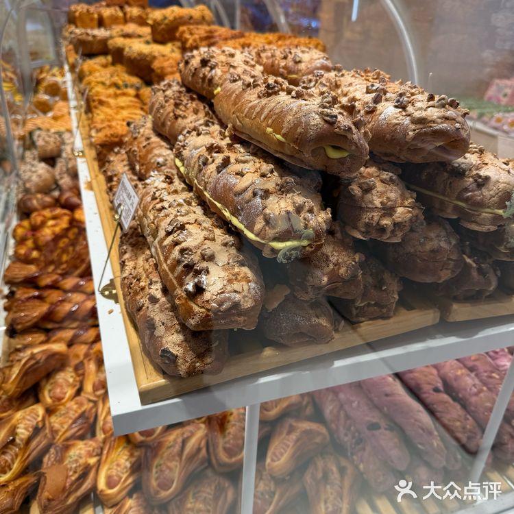 开启圣诞月🎄平安果来啦🍎今天的甜点真诱人