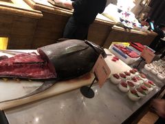 -雍和会海鲜姿造自助(湖东路店)