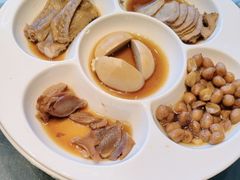 -江宴渔村·鱼鲜土菜(紫荆广场店)