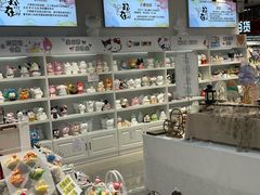 -郑在DIY·潮玩银饰绘画手作(中央大道旗舰店)