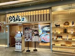 -东荟城名店仓