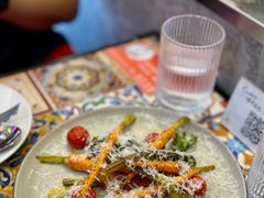 -LESCEDARS Brasserie Bistro香柏树