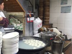 -绿杨馄饨临顿路店