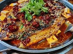 -重庆鸡公煲·青锅花椒鱼(牡丹江路店)