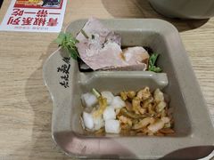 -亮亮拉面(师范路店)