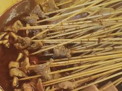 -拈签一笑黄牛肉辣卤串串