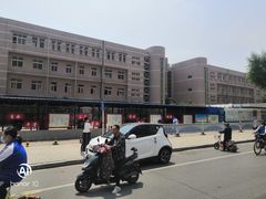 -秦皇岛市西港路小学