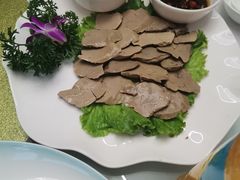 -鼎记酒楼(雁南一路店)
