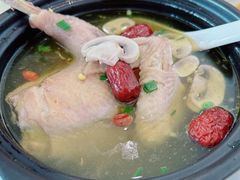 -七的湖·晚芳亭·阳澄湖农家菜·大闸蟹(莲花岛店)