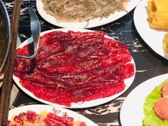 -一鼎牛鲜活牛肉城(晋江海峡国际食品城店)