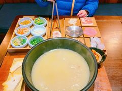 -银米·云南传统过桥米线(双廊黑金冠店)