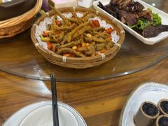 -李东农庄(中南百草园地标店)