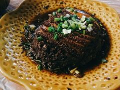 道菜扣肉-古城苗家土菜馆(河景餐厅店)