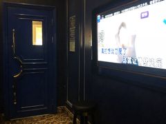 -宝岛甲壳虫KTV(蓝天路店)