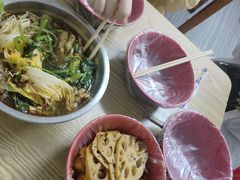 -小吴水煮(羊子巷无任何分店)