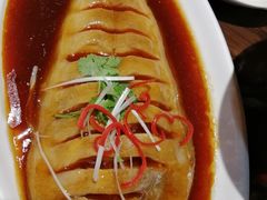 -东口码头·烧鸽子·鱼头泡饼·地方菜(金鹰悦城店)