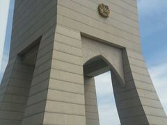 -霍尔果斯国门景区