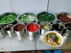 -文山荷鲜居(翠湖店)