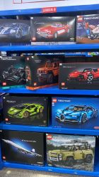 -逝水玩具折扣店