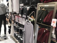 -优衣库(珠海华发商都店)