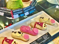 -星巴克(西安曲江银泰店)