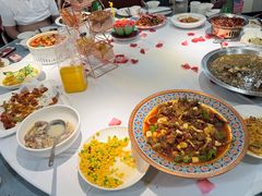 -巴特餐饮6加1音乐餐吧·新疆菜