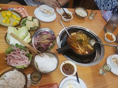 -黔三一夺夺粉酸汤火锅(百信店)