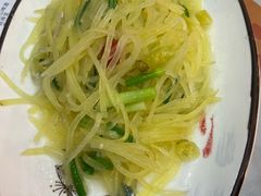 -老鄞江清水龙虾•赵赵家(江北店)