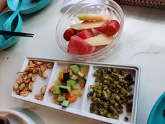 -荷塘秋月·本帮江浙菜(国权路店)