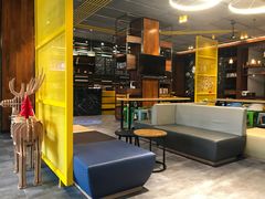 -艾豪森酒店(西安大雁塔大唐不夜城店)